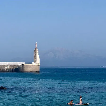 Tarifamicasa Santa Barbara Lägenhet